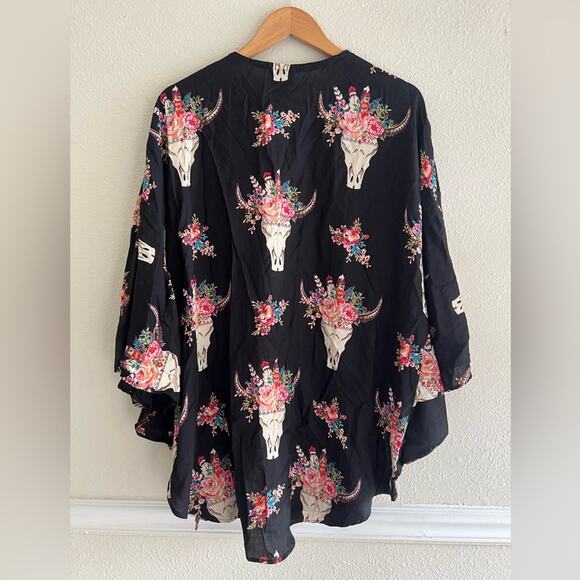 Angie black floral cow skull‎ open cardigan bell sleeve size Medium - Picture 3 of 5